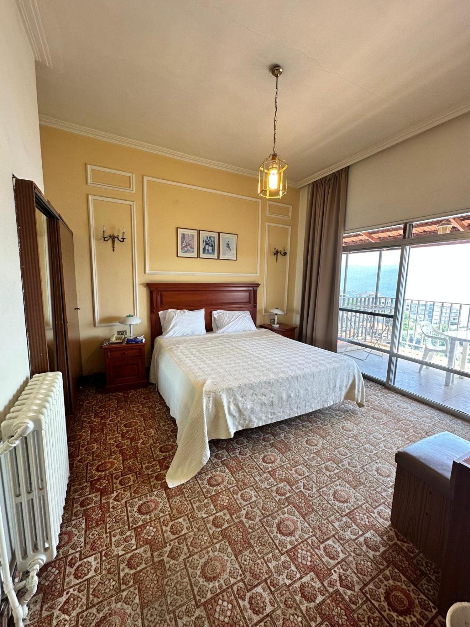 Le Crillon Hotel บรามมานา ภายนอก รูปภาพ